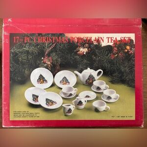 VINTAGE 17-PIECE CHILD’S MINI CHRISTMAS PORCELAIN TEA SET